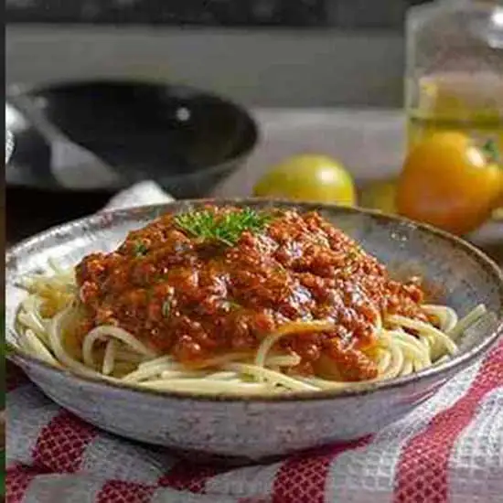 Pasta with sauce topping